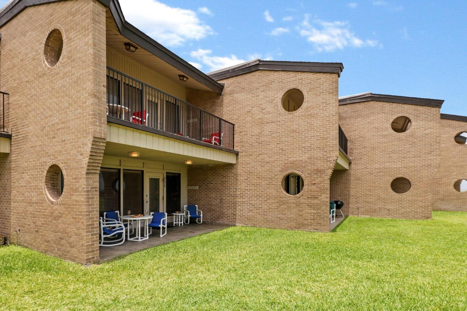 Ground Floor Beachfront Beauty! Steps To The Beach And Pool South Padre Island Rom bilde